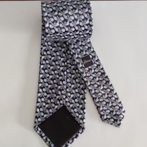 Brioni tie